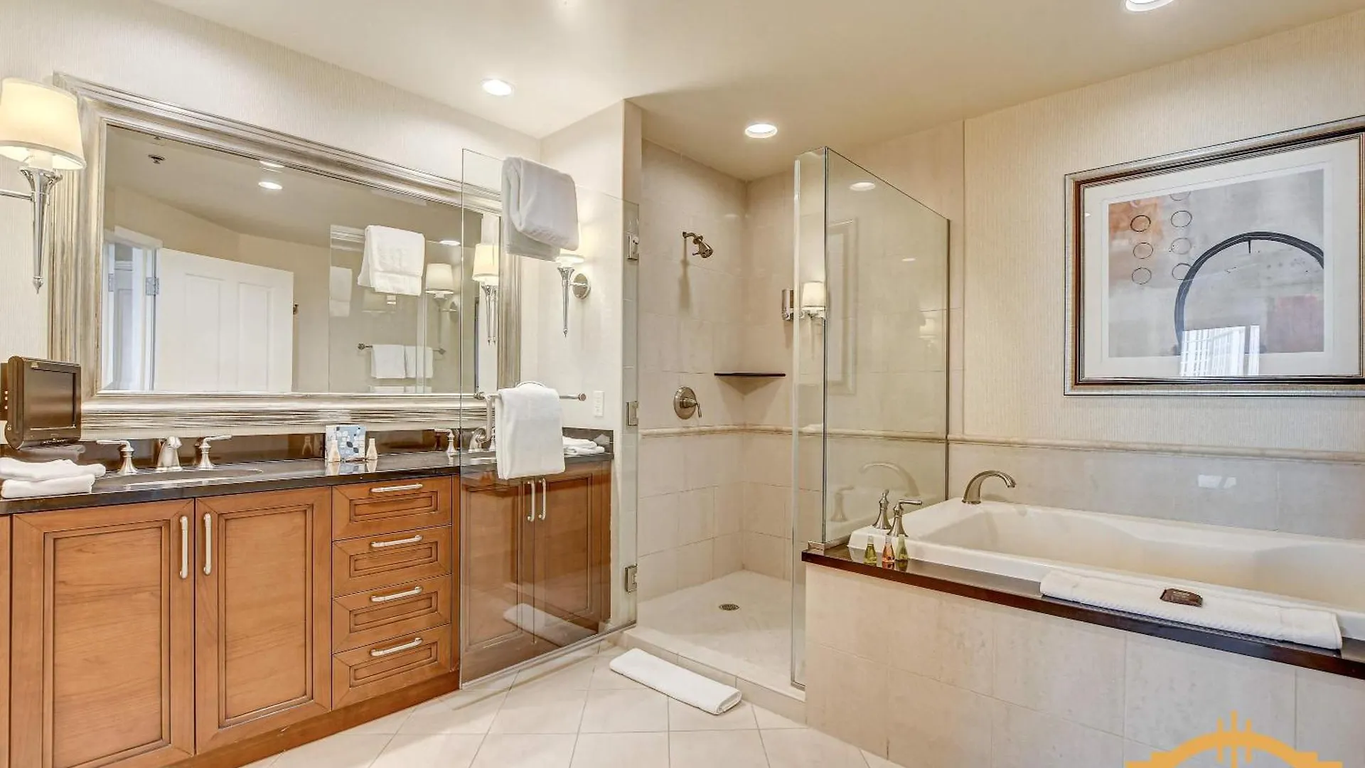 Дом отдыха Mgm Signature-11-611 Strip View Jacuzzi Studio Лас-Вегас
